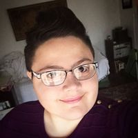 Allison Mayer的照片