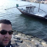 John Tamayo的照片