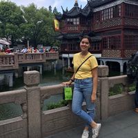 Fotos von Briana Smith