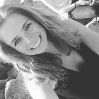 Emma Scassola的照片