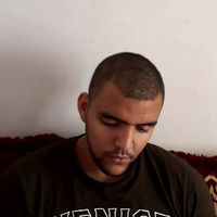 Azzeddine Mhader的照片