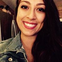 Teya Cuellar的照片