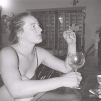 Le foto di Jeanne Bouchet