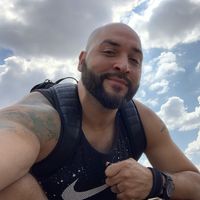 Anthony Thomas的照片