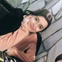 Betül Altıkardeş的照片