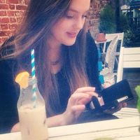 Charlotte Lingard's Photo