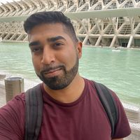 Fotos de Uwais Patel