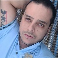 Ernesto C Az的照片