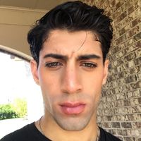 Harris Qazi的照片