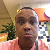 June Valencia的照片