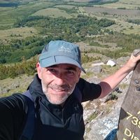 Javier González Bras的照片