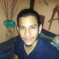 Oscar Guzman anda's Photo