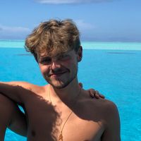 Jonathan Herlev的照片