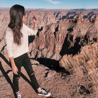 Flor Patrone的照片