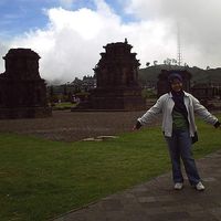 May Krisna Sari's Photo