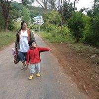 Roxana Maung的照片