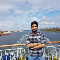 Usama Iqbal的照片