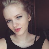 Arina Kharlina's Photo
