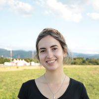 Lara Jablonski的照片