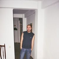 Benyacine Yassir的照片