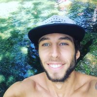 Luis Varela的照片