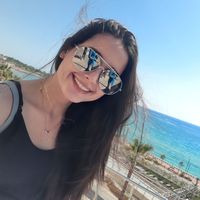 Mariana Santa's Photo