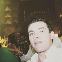 Isaac Toscano的照片