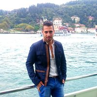 Karim Hassan的照片