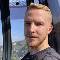 Benjamin Starčević的照片