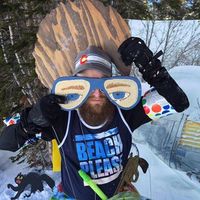 Mark Holton的照片