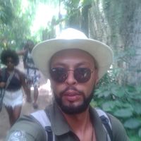 robson damazio's Photo