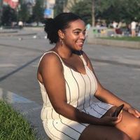 Coralie Assounga的照片