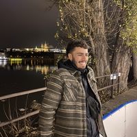 Mauri Garcia的照片