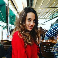 Günseli Demirezen's Photo