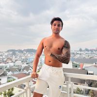 Nathaniel  Jose的照片