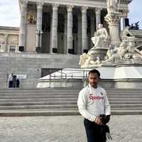 Guillermo  Maza的照片