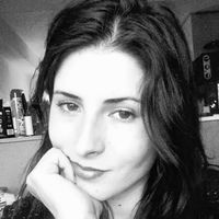 Julie Flaven的照片