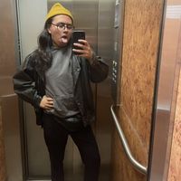 Logan Johnson的照片