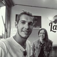 Damian Moggio的照片