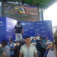 Macario González's Photo