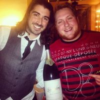 Chad Hughes的照片