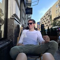 Roger Lewis的照片