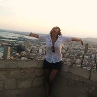 Selin Yuregilli's Photo