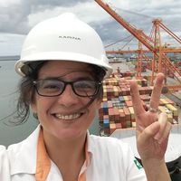 Karina Correia的照片