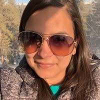 Jennis Marie's Photo