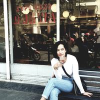 Stefany Oematan's Photo