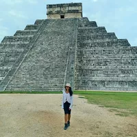 Leda Ibarra的照片