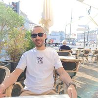 Laouar Djamal的照片