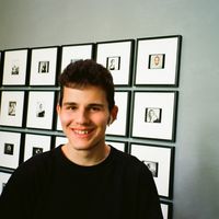 Nikita Tikhomirov的照片