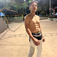 Alejandro Ylizaliturri的照片